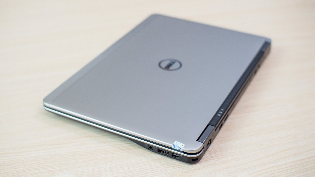 dell 7240 giá rẻ